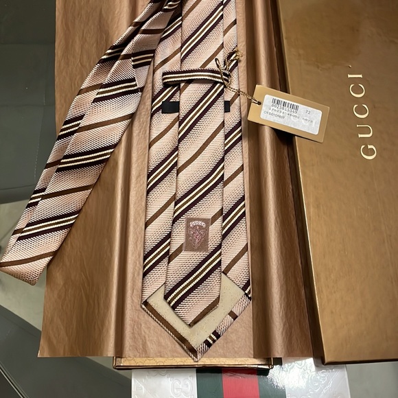Gucci Tie - Picture 4 of 5